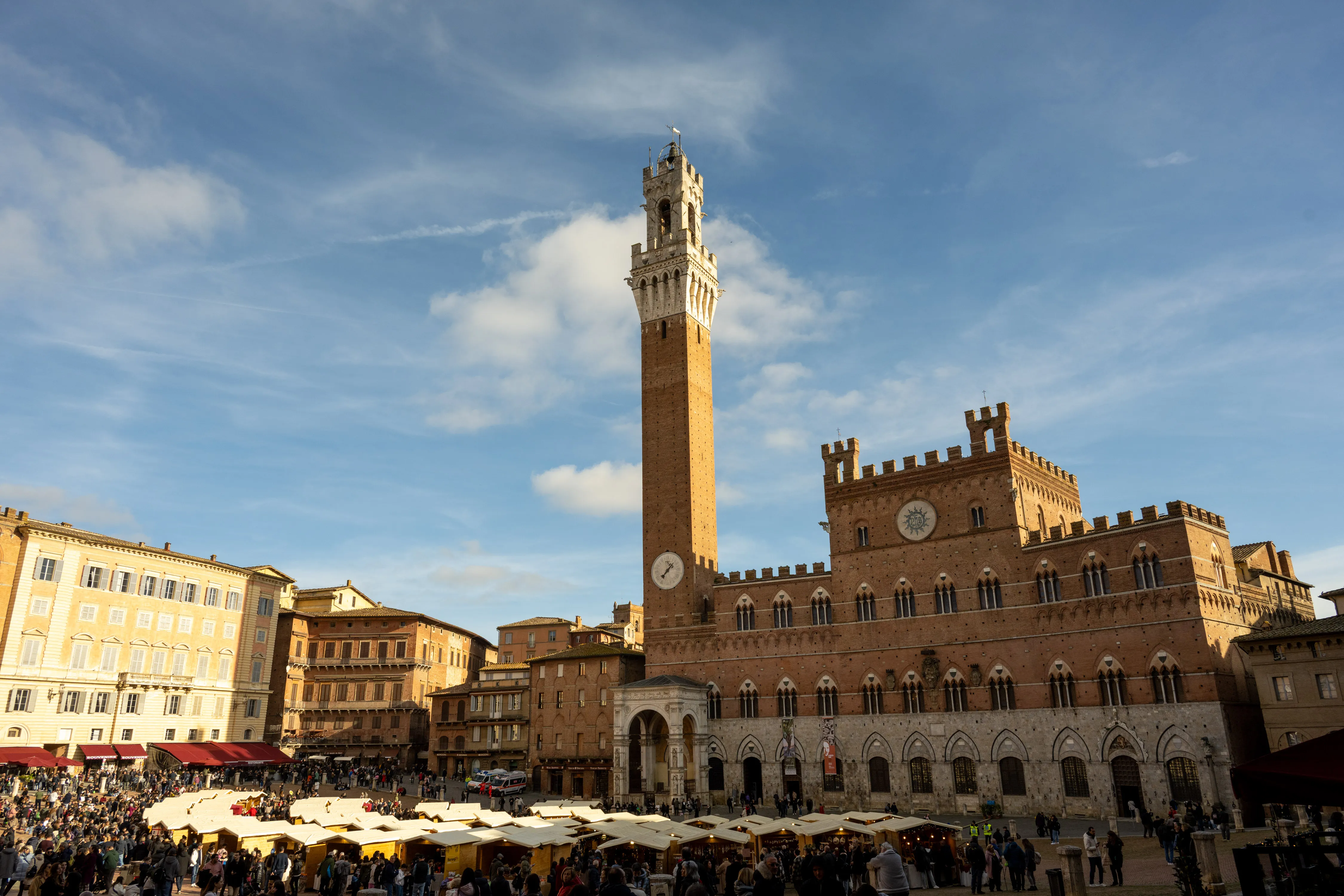 Mercato nel Campo