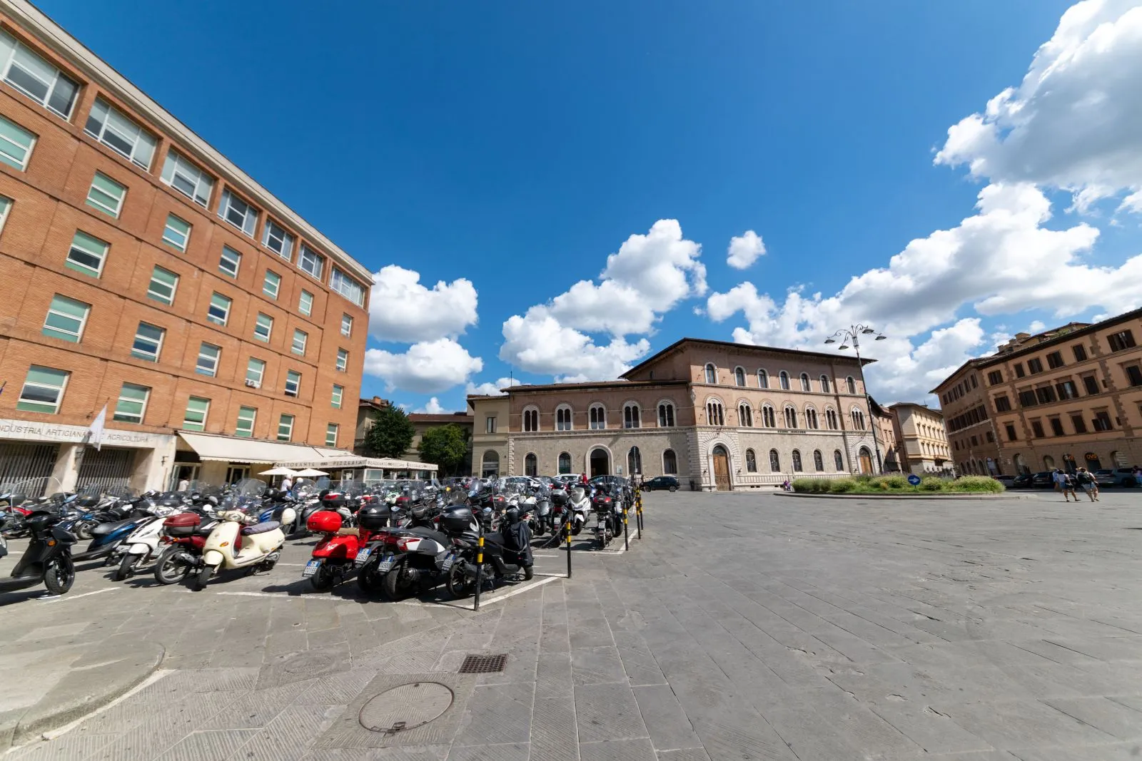 Piazza Indipendenza