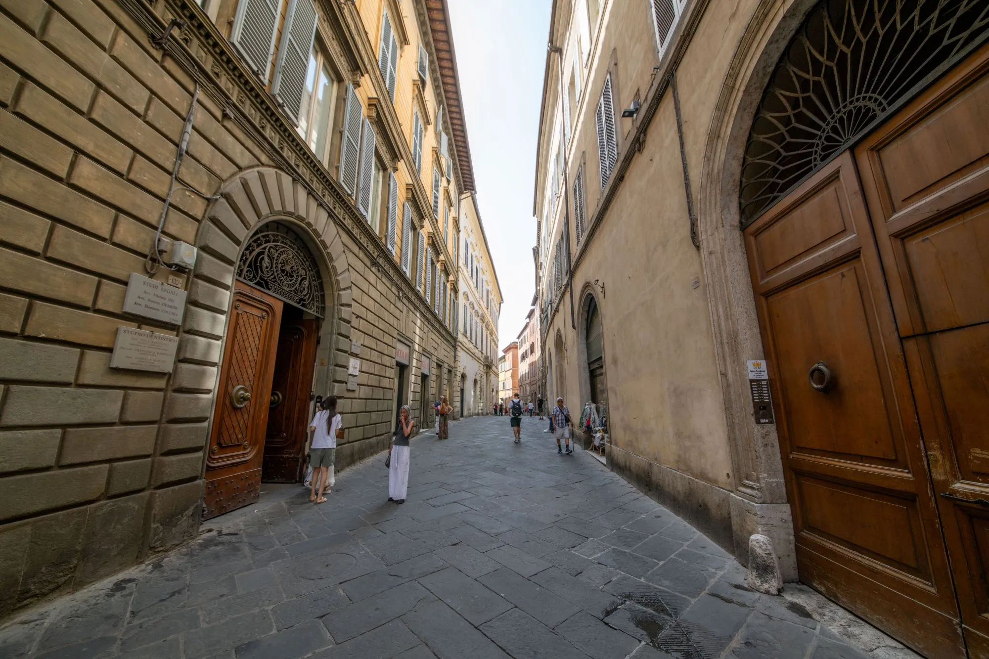 Via Montanini